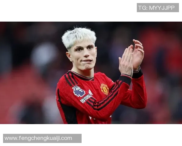 那不勒斯关注齐尔克泽梅努冬窗可能离队因缺少出场机会